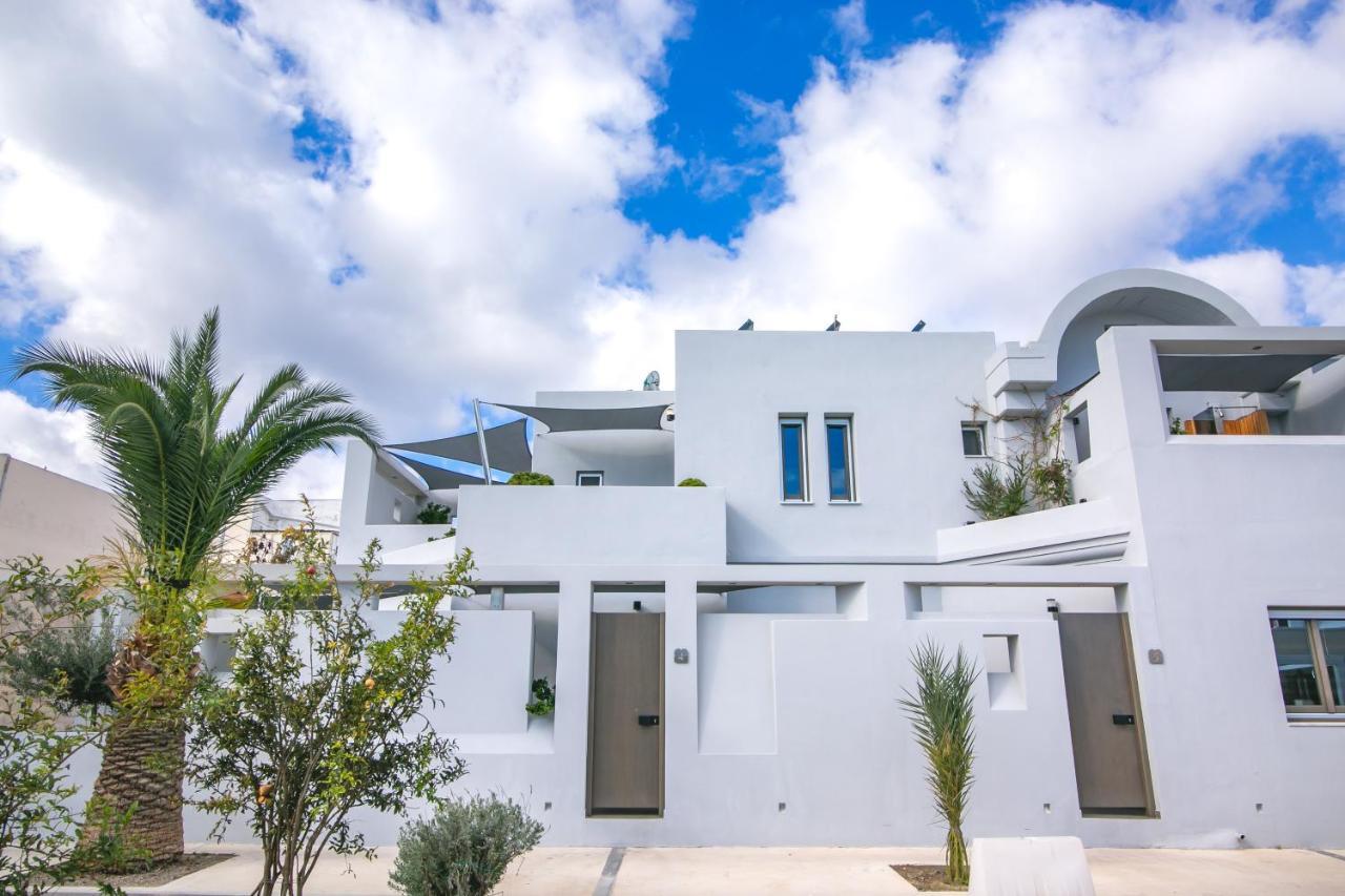 Marquise Suites - Adults Only Фира Екстериор снимка